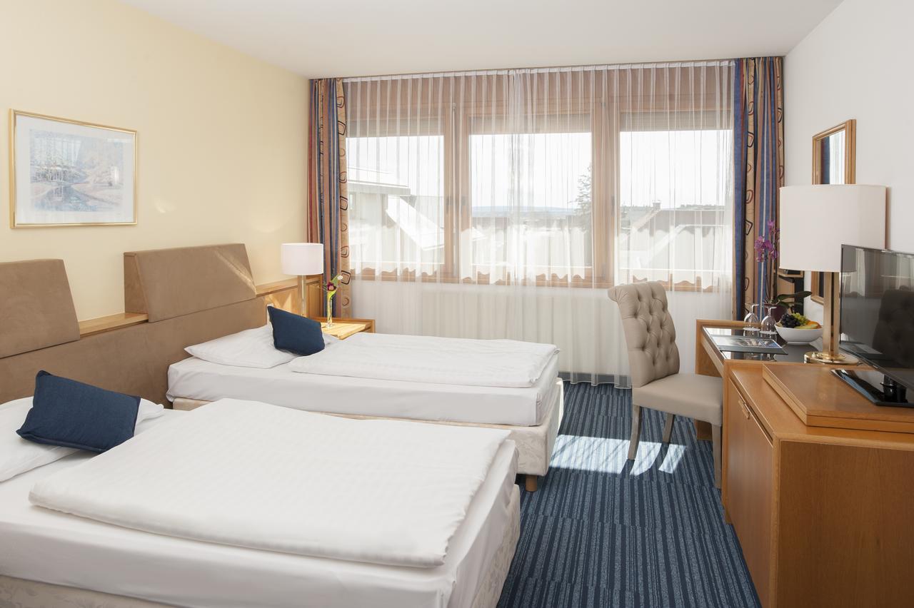 Hotel Burgenland Eisenstadt Exteriör bild