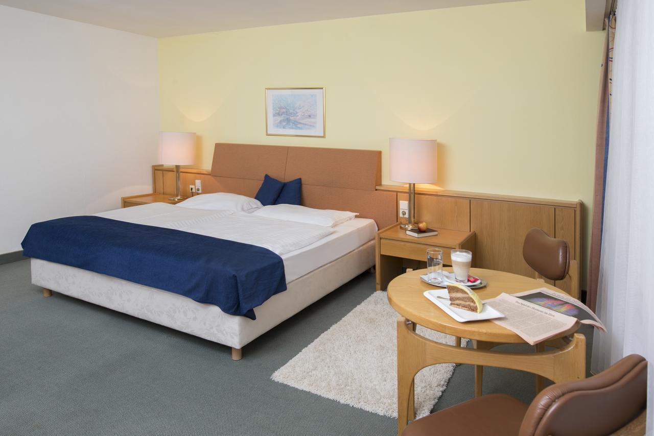 Hotel Burgenland Eisenstadt Exteriör bild
